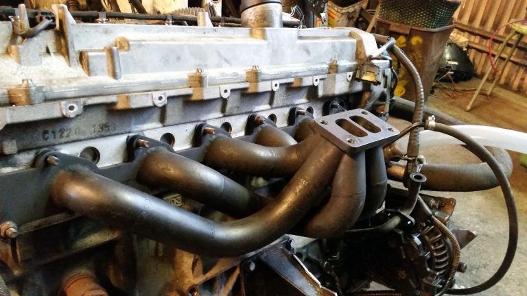 Exhaust manifold