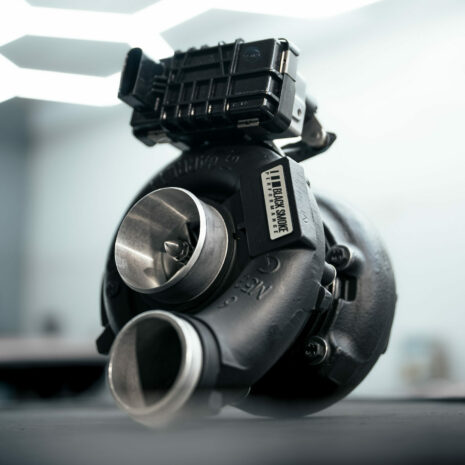 DSC05619 om642 hybrid turbo updated