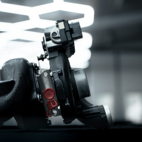 DSC05695 om642 hybrid turbo updated