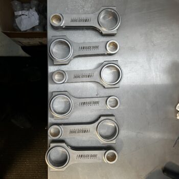 om606 connecting rods - set