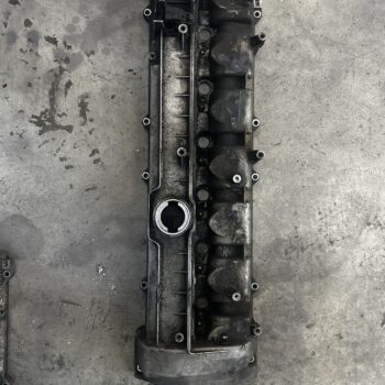 om648 valve cover