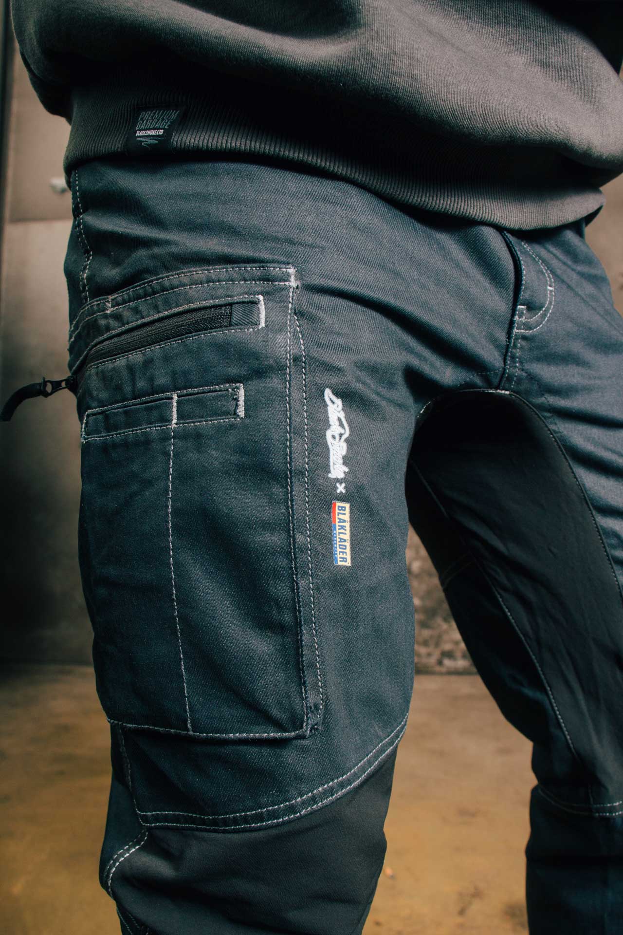 Blaklader 152216459998C50 4Way Stretch Craftsman Work Trousers BlackDark Grey Size C50 Amazoncouk Fashion #88 Blaklader 152216459998C50 4Way Stretch Craftsman Work Trousers BlackDark Grey Size C50 Amazoncouk Fashion
