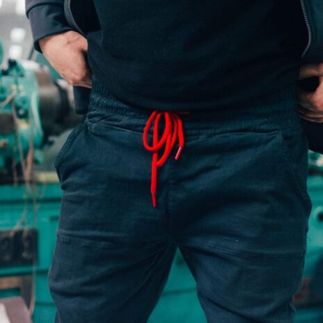 black-smoke-shell-jacket-jogger-pants-web-patrik-1252
